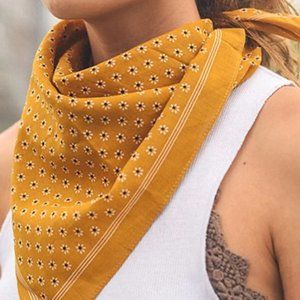Yellow Daisy Bandana